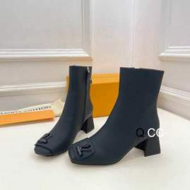 Picture of Louis Vuitton Shoes _SKULVsz35-40XC011112424